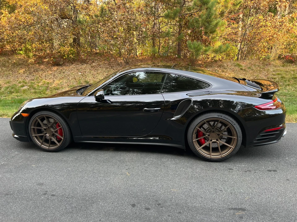 2017 Porsche 991 Turbo - Image 12 of 31