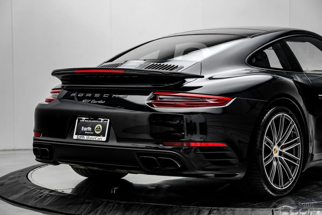 2017 Porsche 991 Turbo - Image 17 of 31