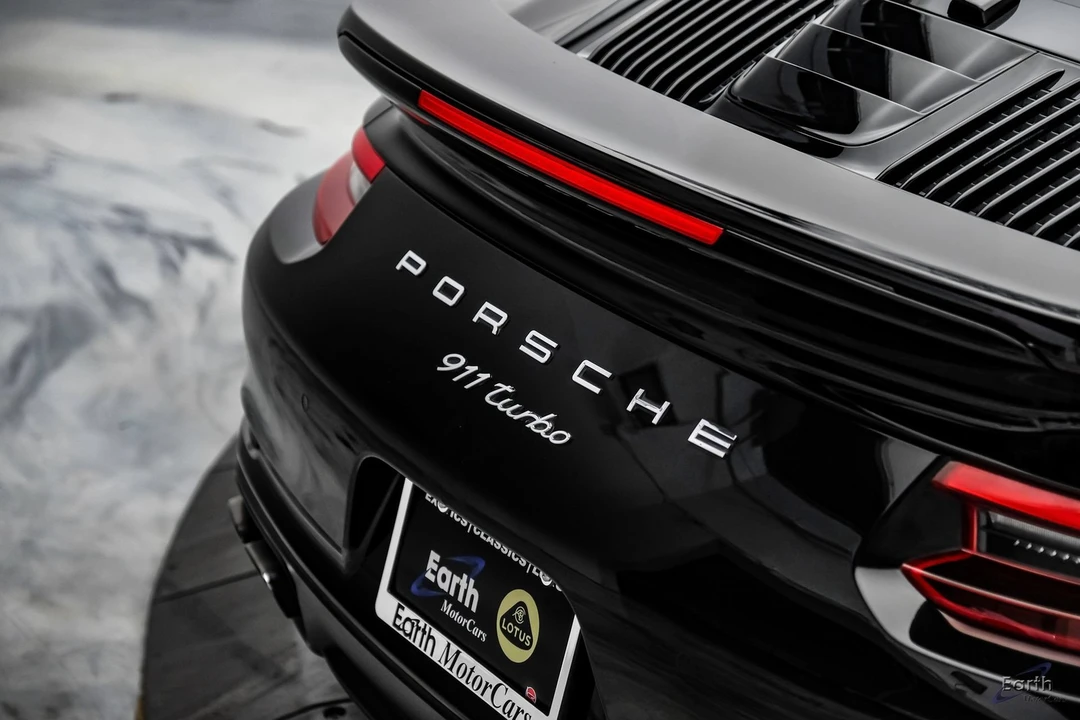 2017 Porsche 991 Turbo - Image 14 of 31