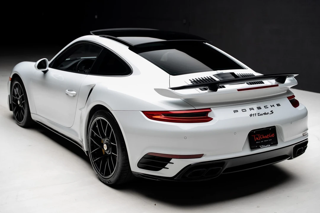 2017 Porsche 991 Turbo S - Image 25 of 31