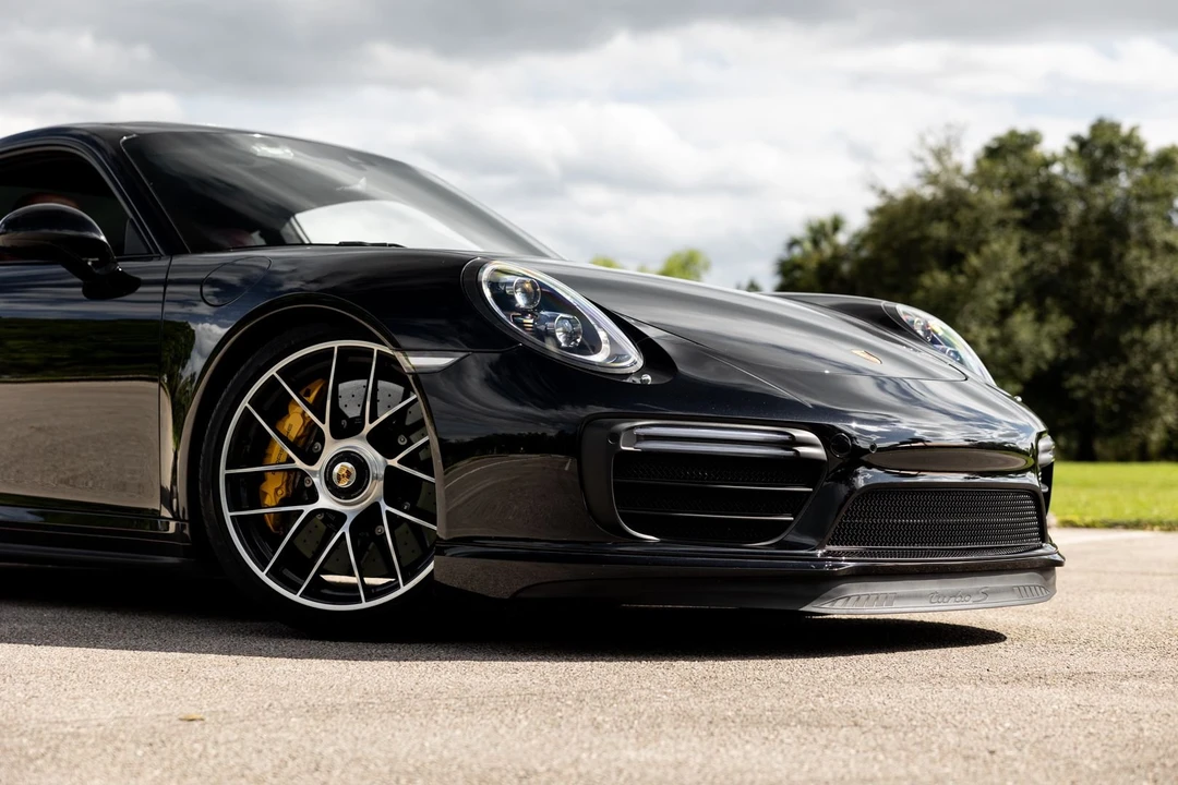 2017 Porsche 991 Turbo S - Image 9 of 31