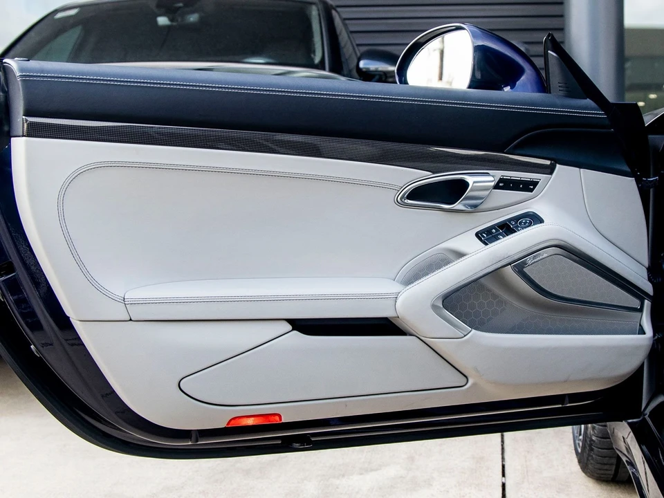 2017 Porsche 991 Turbo S - Image 6 of 14