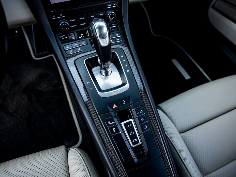2017 Porsche 991 Turbo S - Image 13 of 14