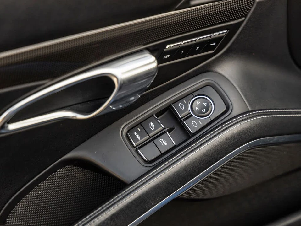 2017 Porsche 991 Turbo S - Image 22 of 31