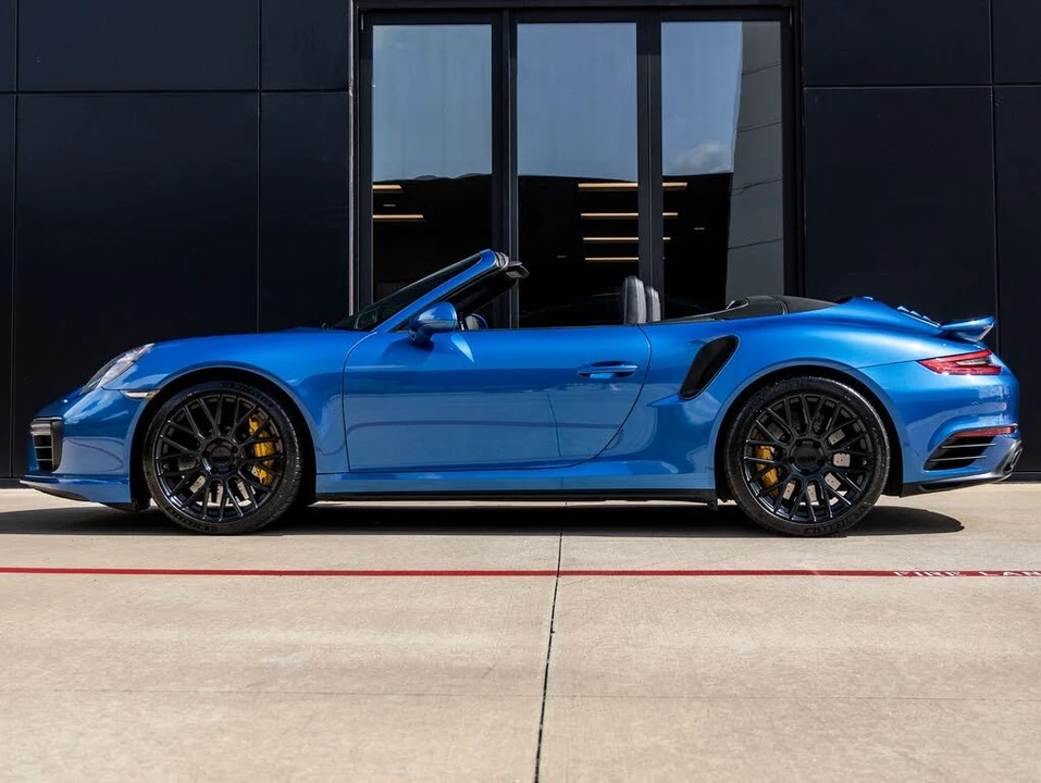 2017 Porsche 991 Turbo S - Image 2 of 31
