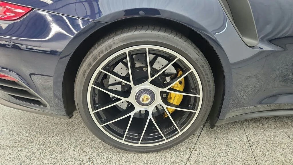 2017 Porsche 991 Turbo S - Image 22 of 31