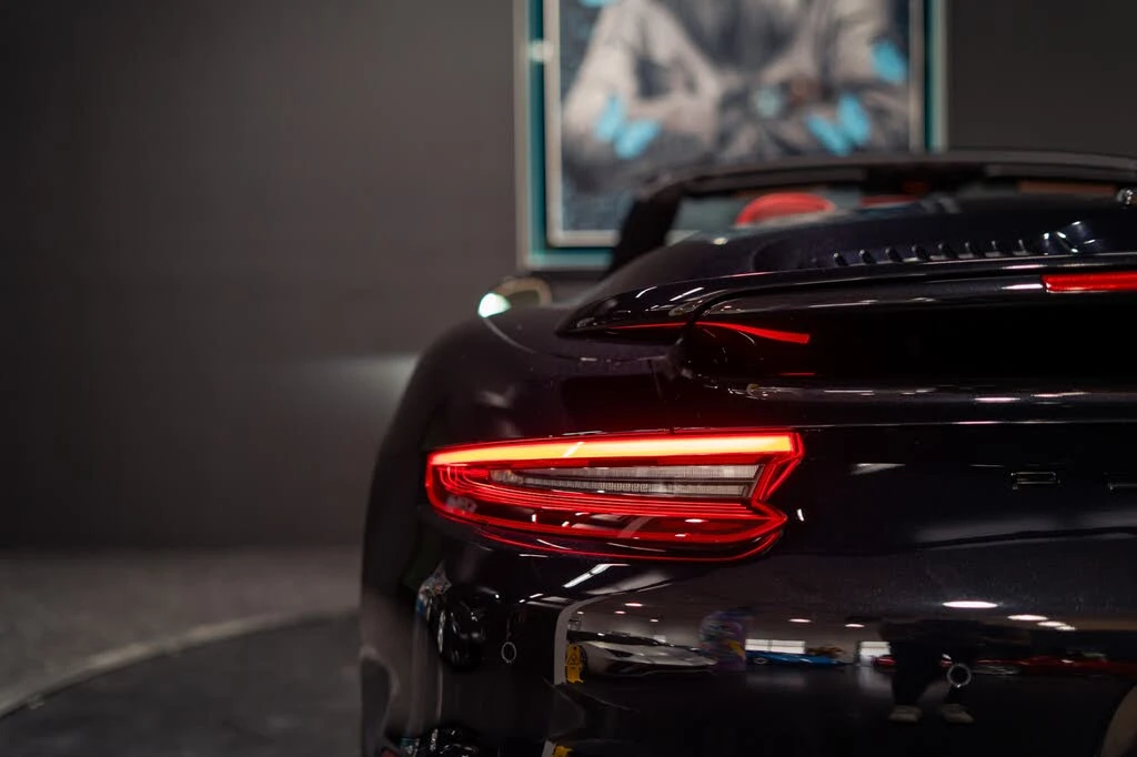 2017 Porsche 991 Turbo S - Image 25 of 31