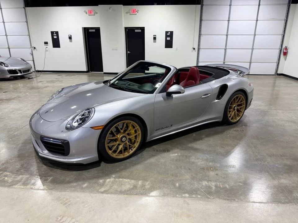 2017 Porsche 991 Turbo S - Image 17 of 31