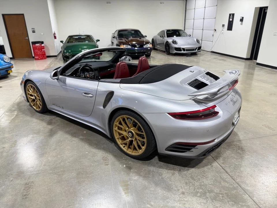 2017 Porsche 991 Turbo S - Image 13 of 31