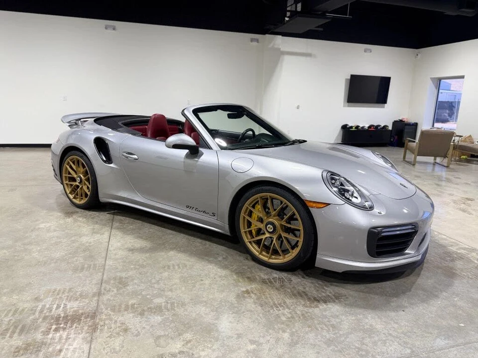 2017 Porsche 991 Turbo S - Image 6 of 31