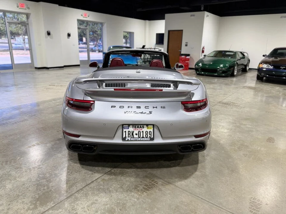 2017 Porsche 991 Turbo S - Image 12 of 31