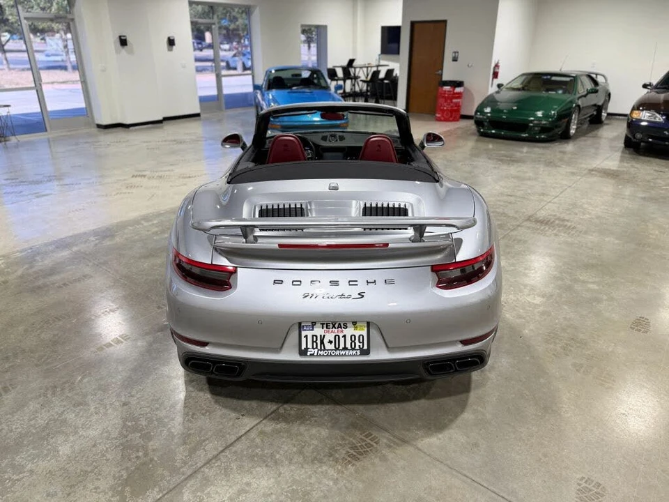 2017 Porsche 991 Turbo S - Image 11 of 31