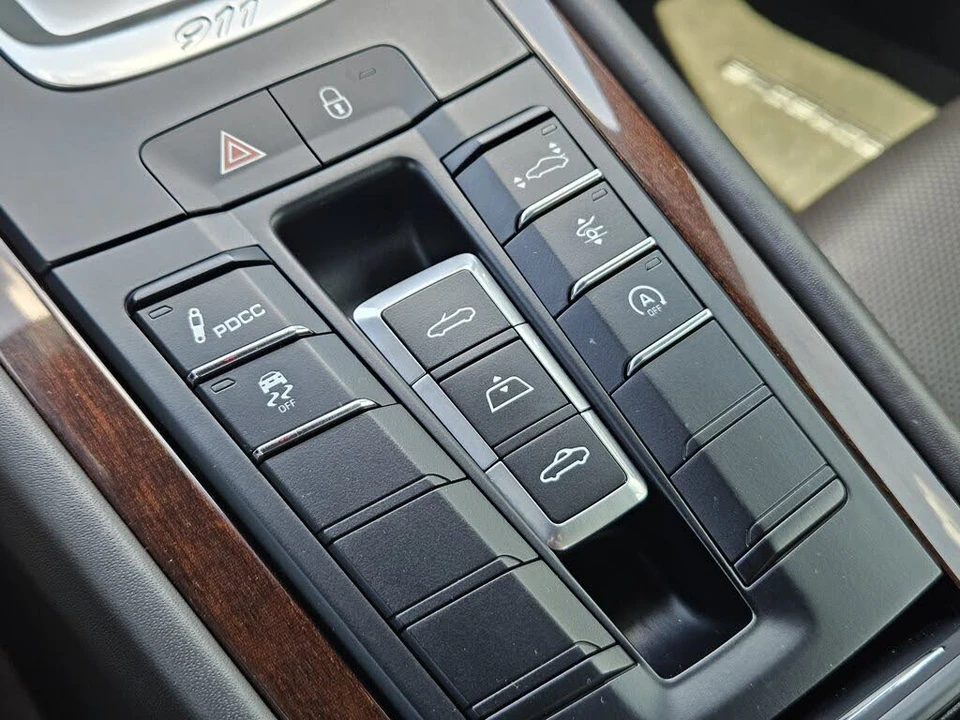 2017 Porsche 991 Turbo S - Image 22 of 31