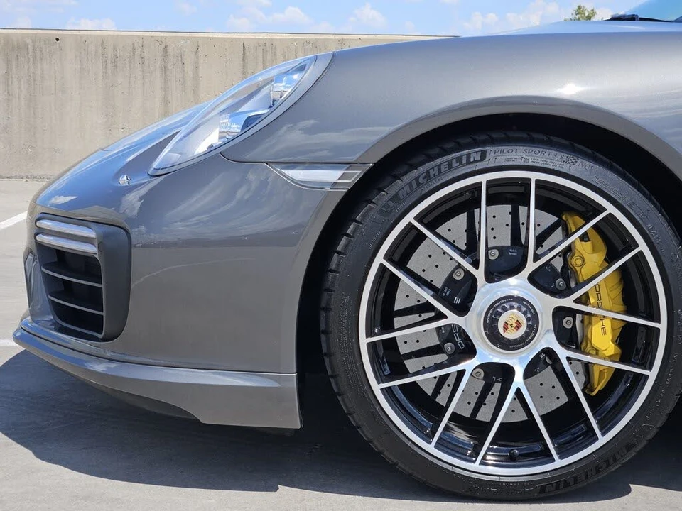 2017 Porsche 991 Turbo S - Image 13 of 31