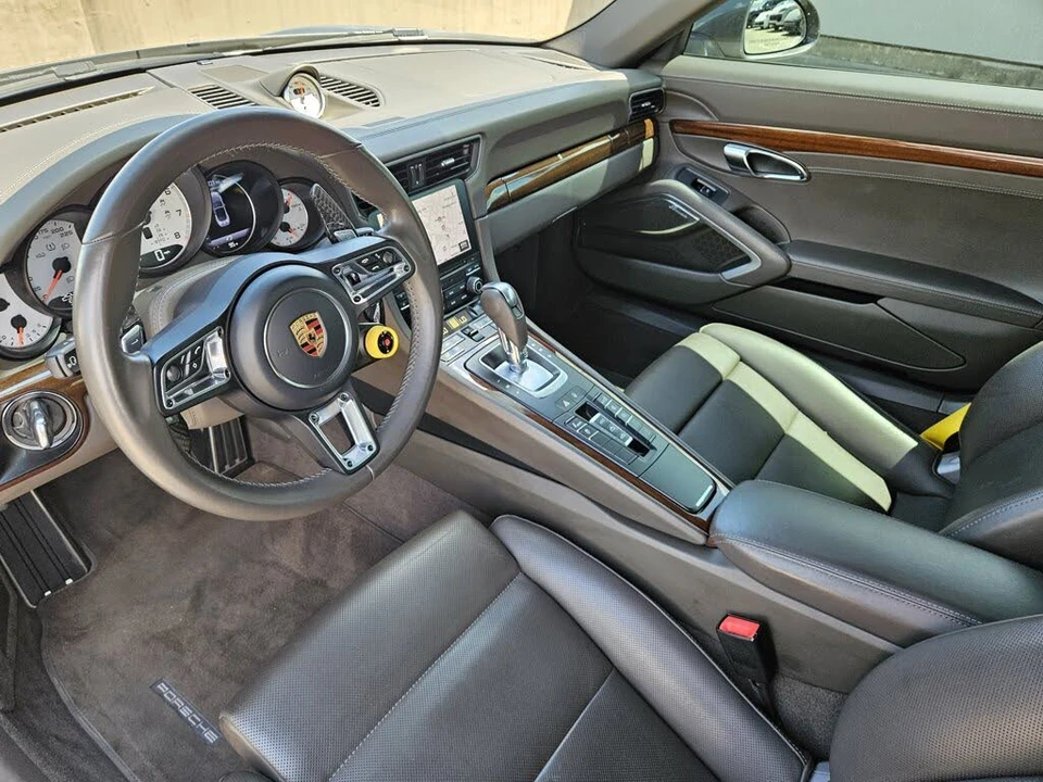 2017 Porsche 991 Turbo S - Image 4 of 31