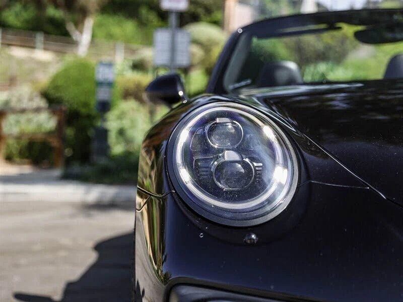 2017 Porsche 991 Turbo S - Image 11 of 31