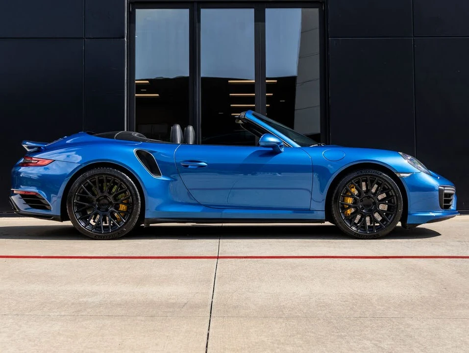 2017 Porsche 991 Turbo S - Image 13 of 31