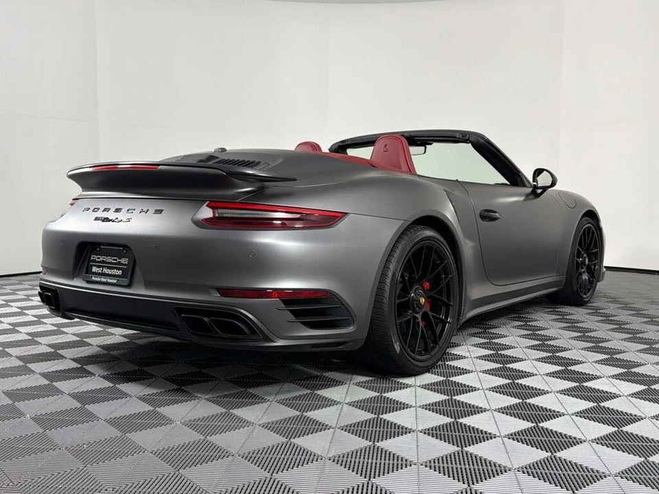 2017 Porsche 991 Turbo S - Image 9 of 30
