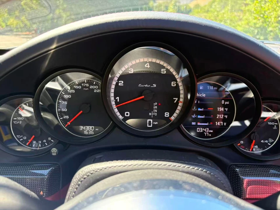 2017 Porsche 991 Turbo S - Image 19 of 28