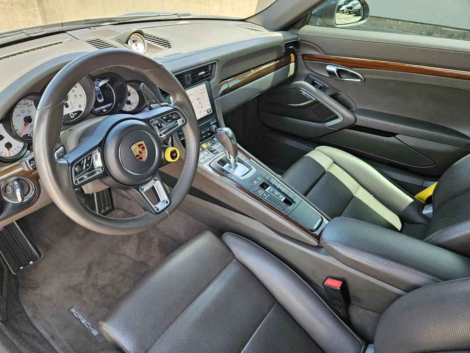 2017 Porsche 991 Turbo S - Image 4 of 5