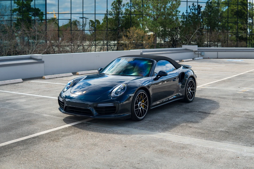 2017 Porsche 991 Turbo S - Image 5 of 31