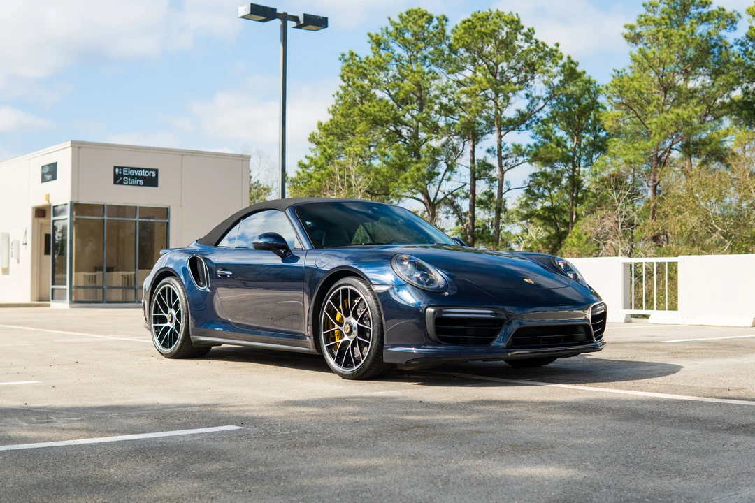 2017 Porsche 991 Turbo S - Image 27 of 31