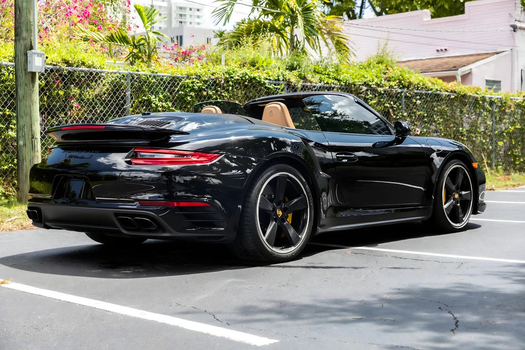 2017 Porsche 991 Turbo S - Image 24 of 31