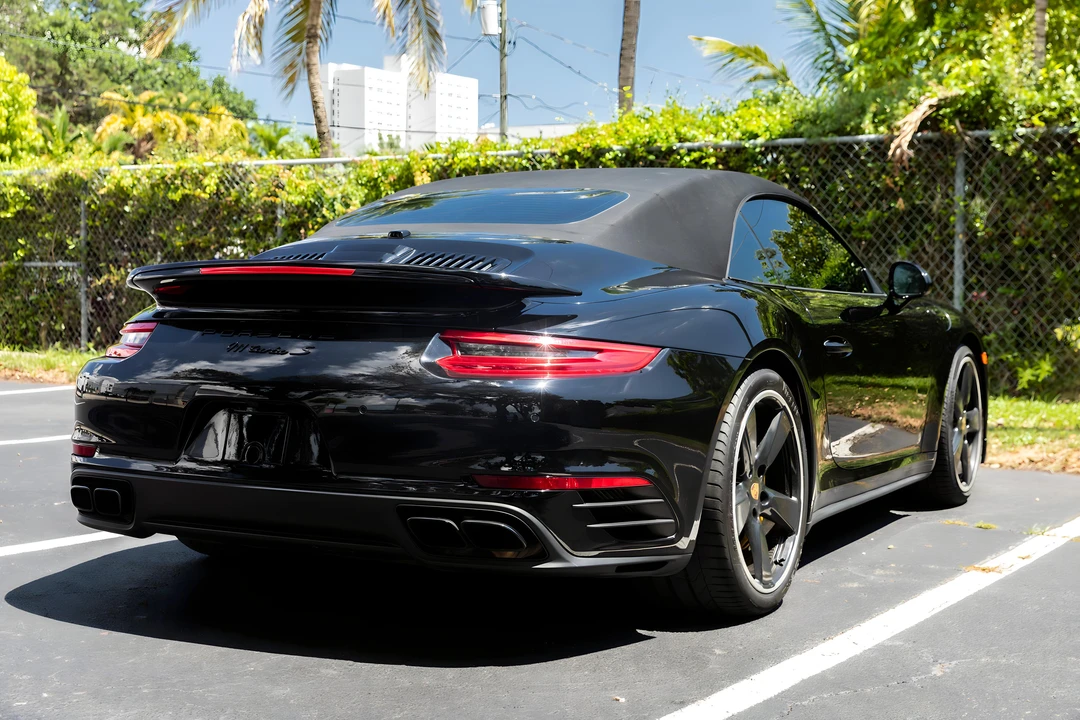 2017 Porsche 991 Turbo S - Image 22 of 31