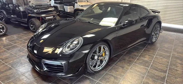 2017 Porsche 911 Turbo S Coupe