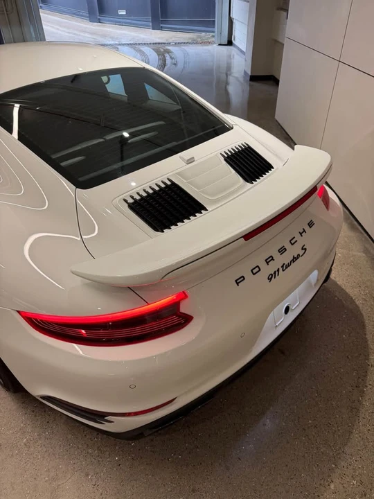 2017 Porsche 991 Turbo S - Image 9 of 20
