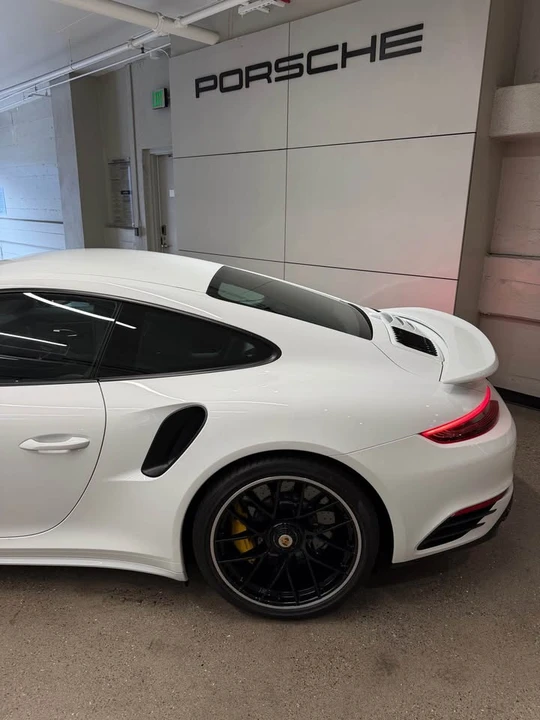2017 Porsche 991 Turbo S - Image 7 of 20