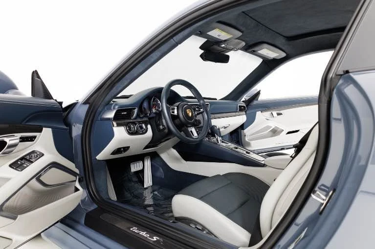 2017 Porsche 991 Turbo S - Image 6 of 7
