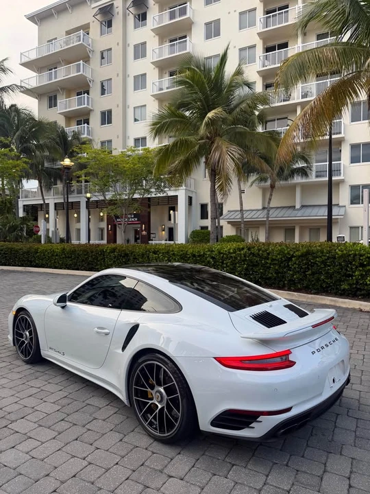 2017 Porsche 991 Turbo S - Image 5 of 8