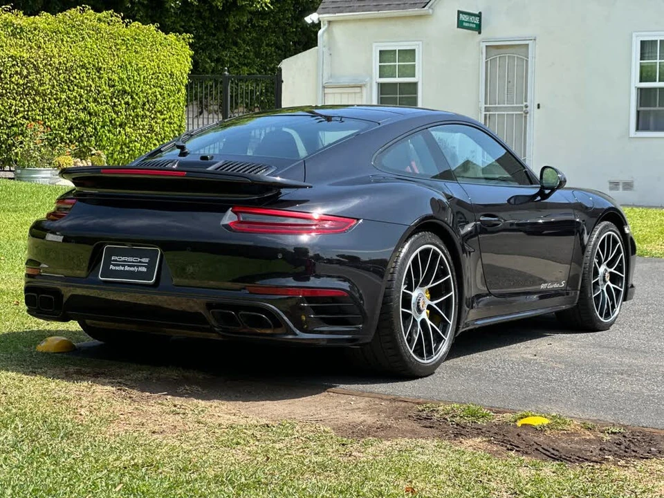 2017 Porsche 991 Turbo S - Image 8 of 31