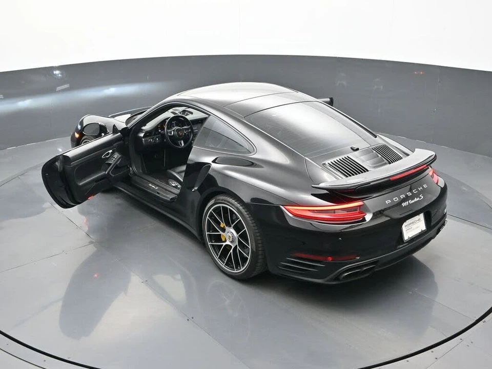 2017 Porsche 991 Turbo S - Image 25 of 30