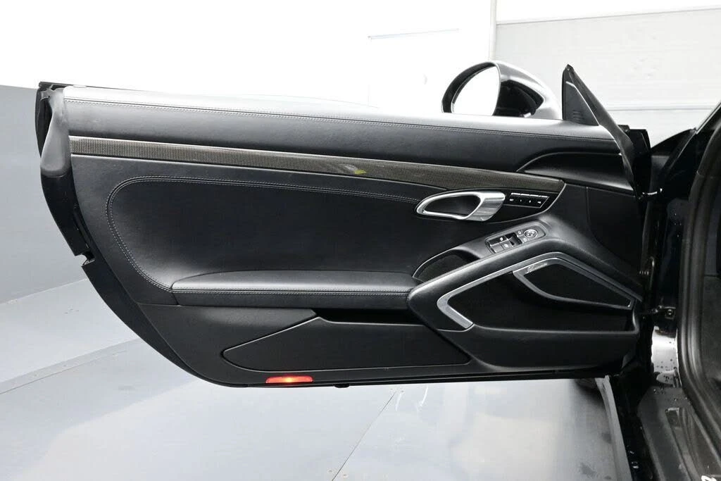 2017 Porsche 991 Turbo S - Image 7 of 30