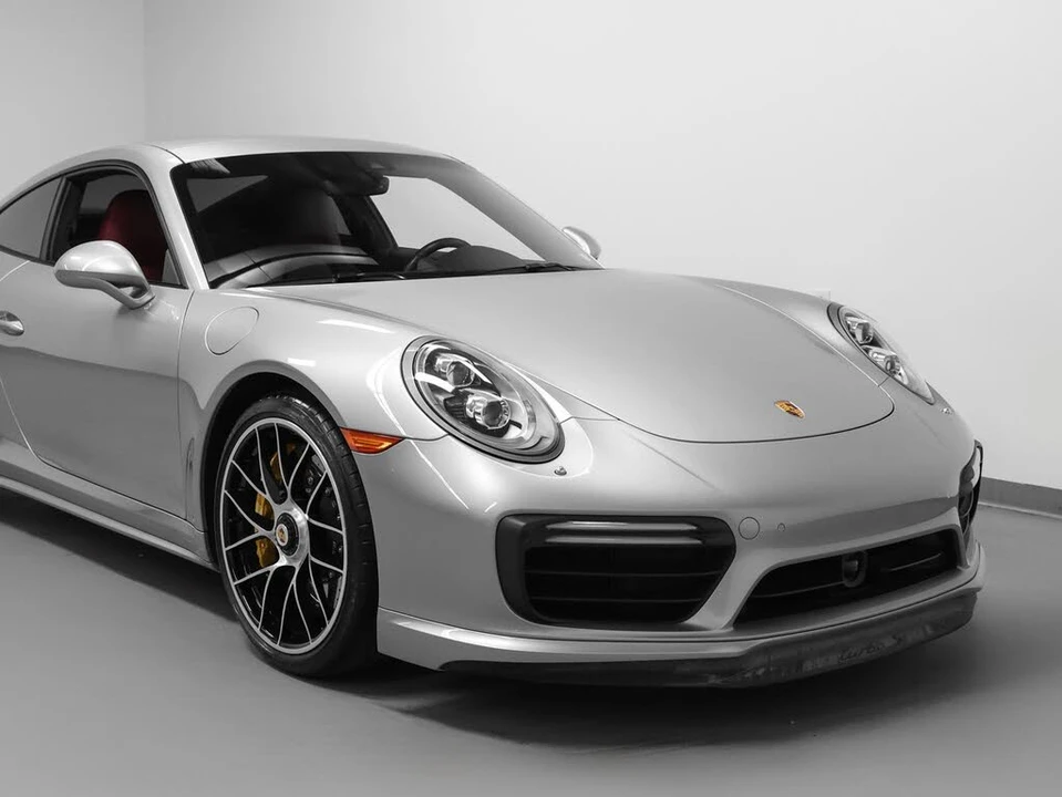 2017 Porsche 991 Turbo S - Image 9 of 31