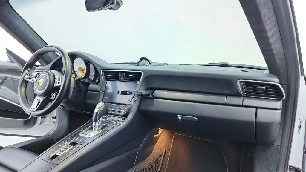 2017 Porsche 991 Turbo S - Image 28 of 31