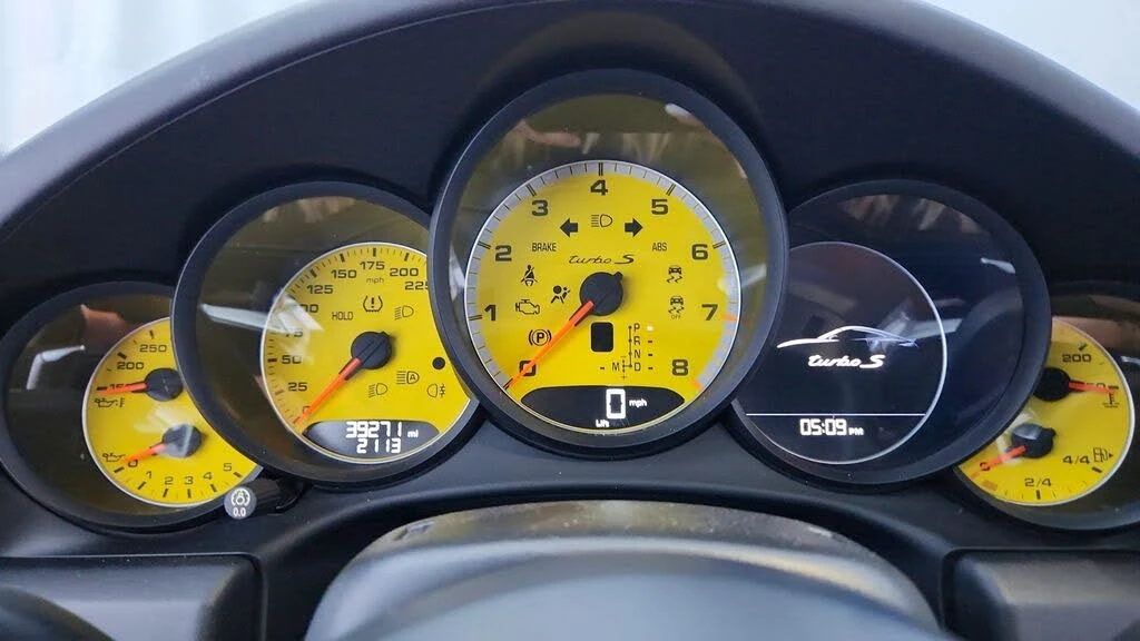 2017 Porsche 991 Turbo S - Image 22 of 31