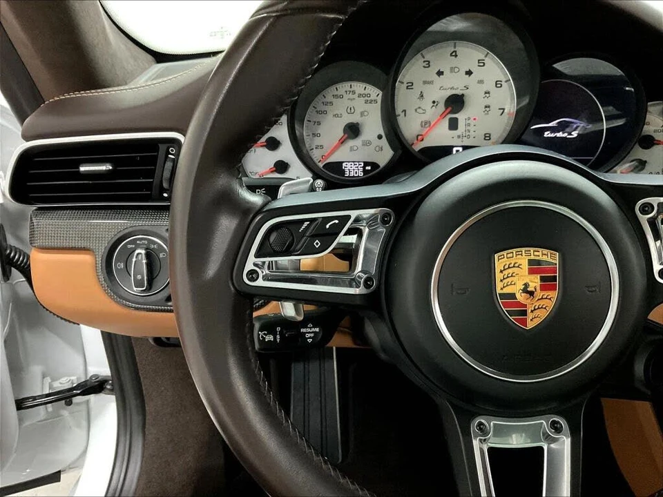 2017 Porsche 991 Turbo S - Image 20 of 31