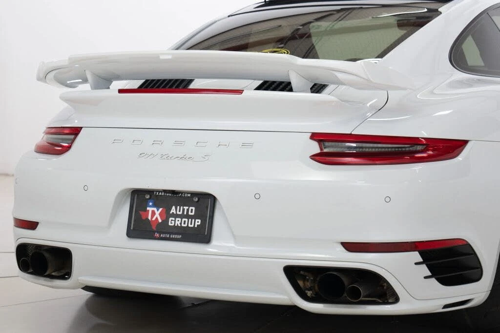 2017 Porsche 991 Turbo S - Image 14 of 31