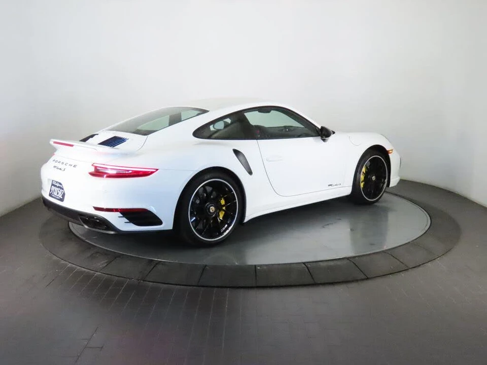 2017 Porsche 991 Turbo S - Image 7 of 31