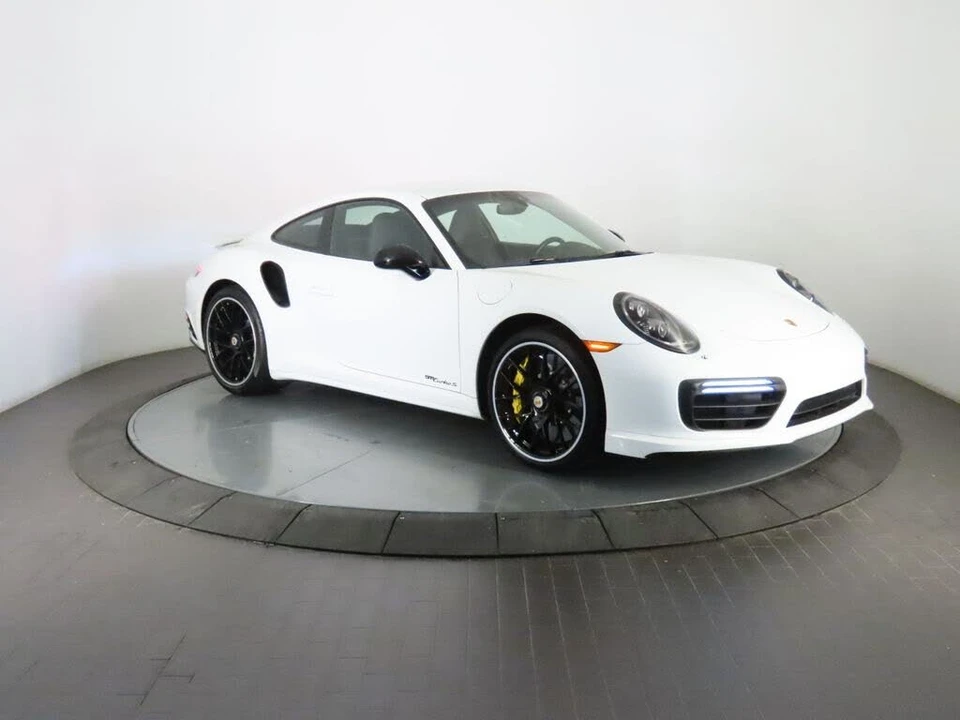 2017 Porsche 991 Turbo S - Image 9 of 31