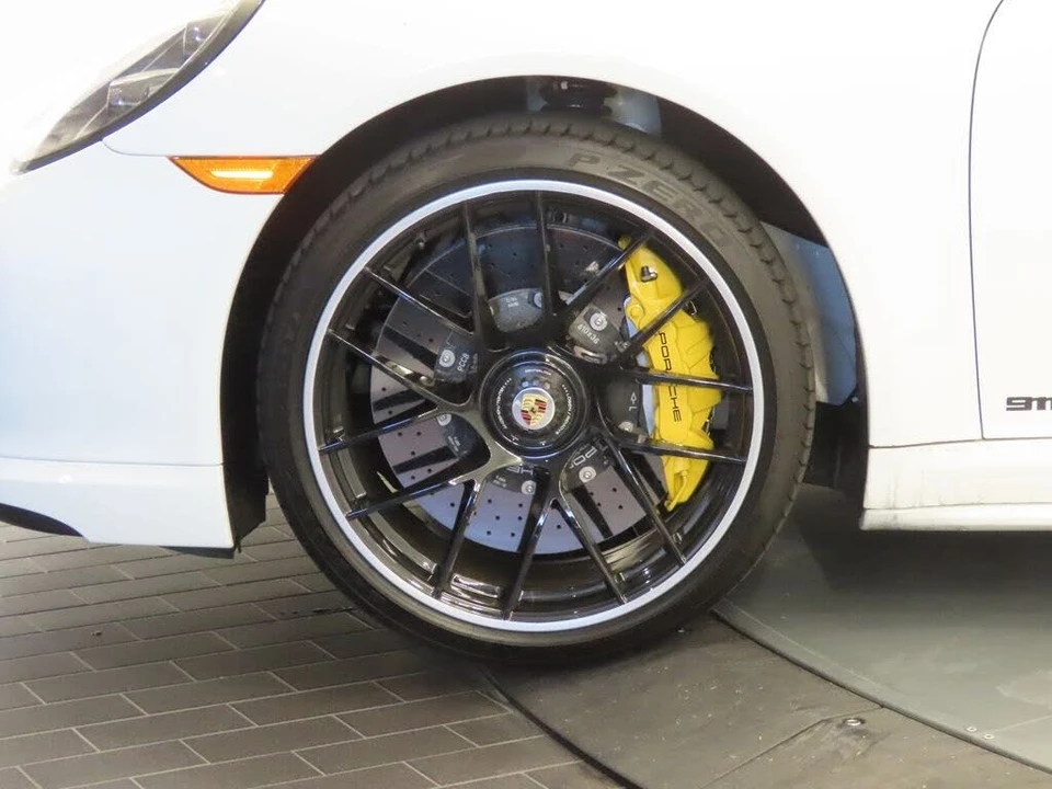 2017 Porsche 991 Turbo S - Image 11 of 31