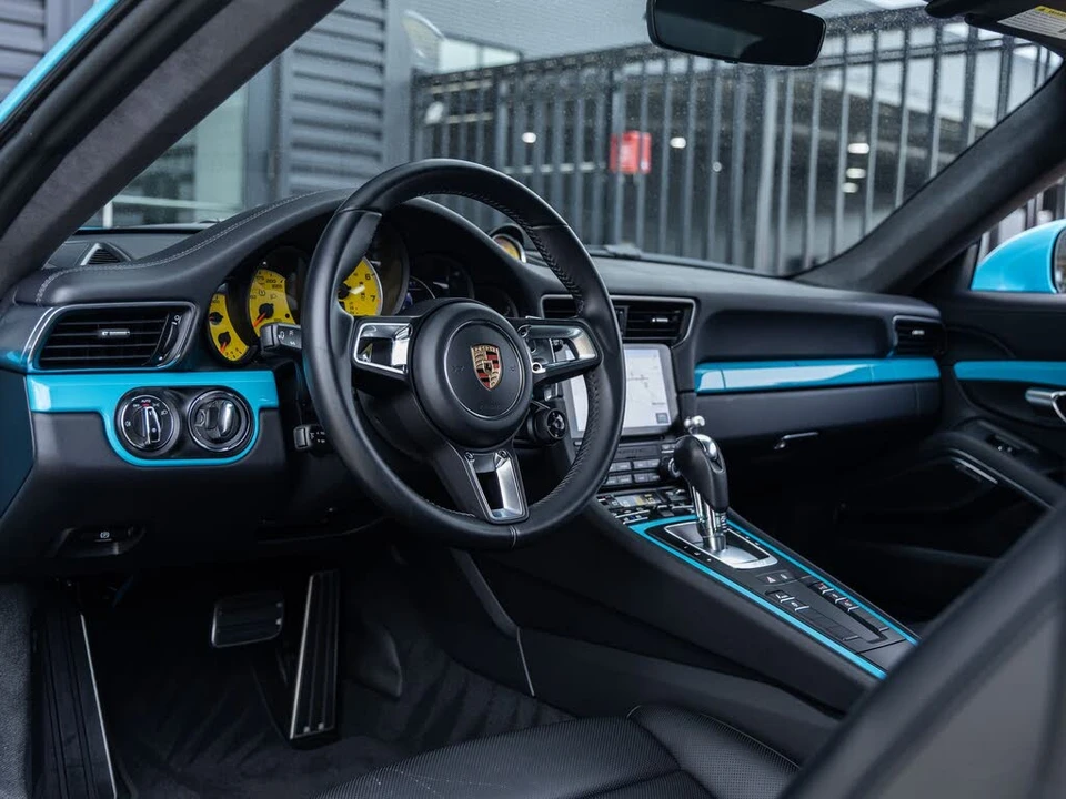 2017 Porsche 991 Turbo S - Image 4 of 31