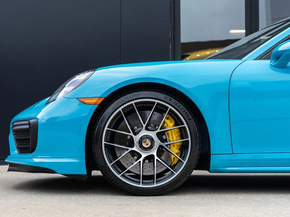 2017 Porsche 991 Turbo S - Image 15 of 31