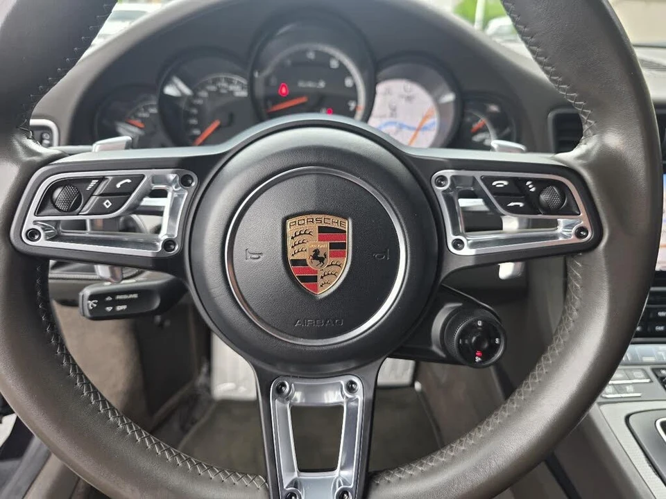 2017 Porsche 991 Turbo S - Image 22 of 31