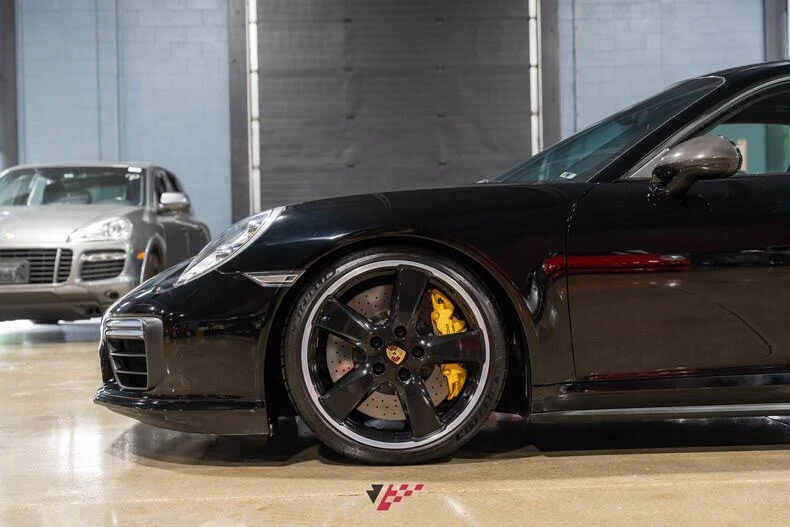 2017 Porsche 991 Turbo S - Image 18 of 31