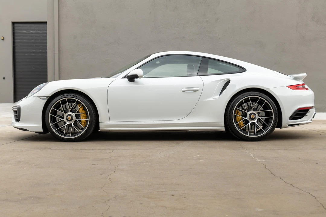 2017 Porsche 991 Turbo S - Image 3 of 31