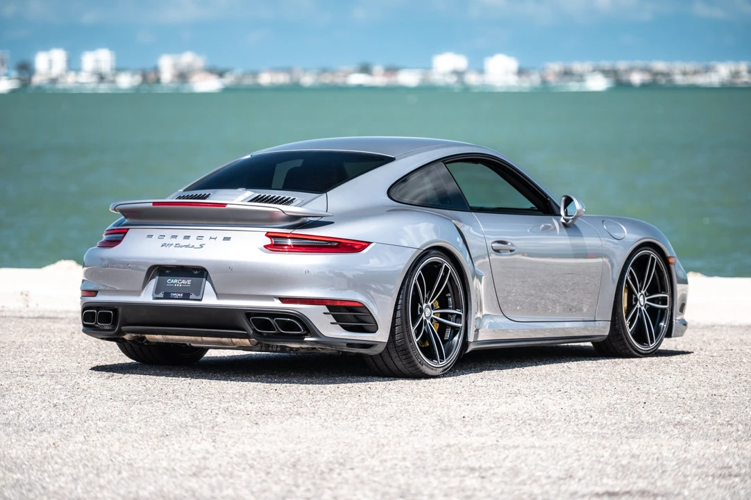 2017 Porsche 991 Turbo S - Image 24 of 31